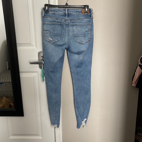 American eagle size 2 barely worn - Picture 2 of 4